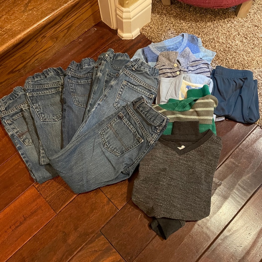Bundle of boys clothing size 5-7